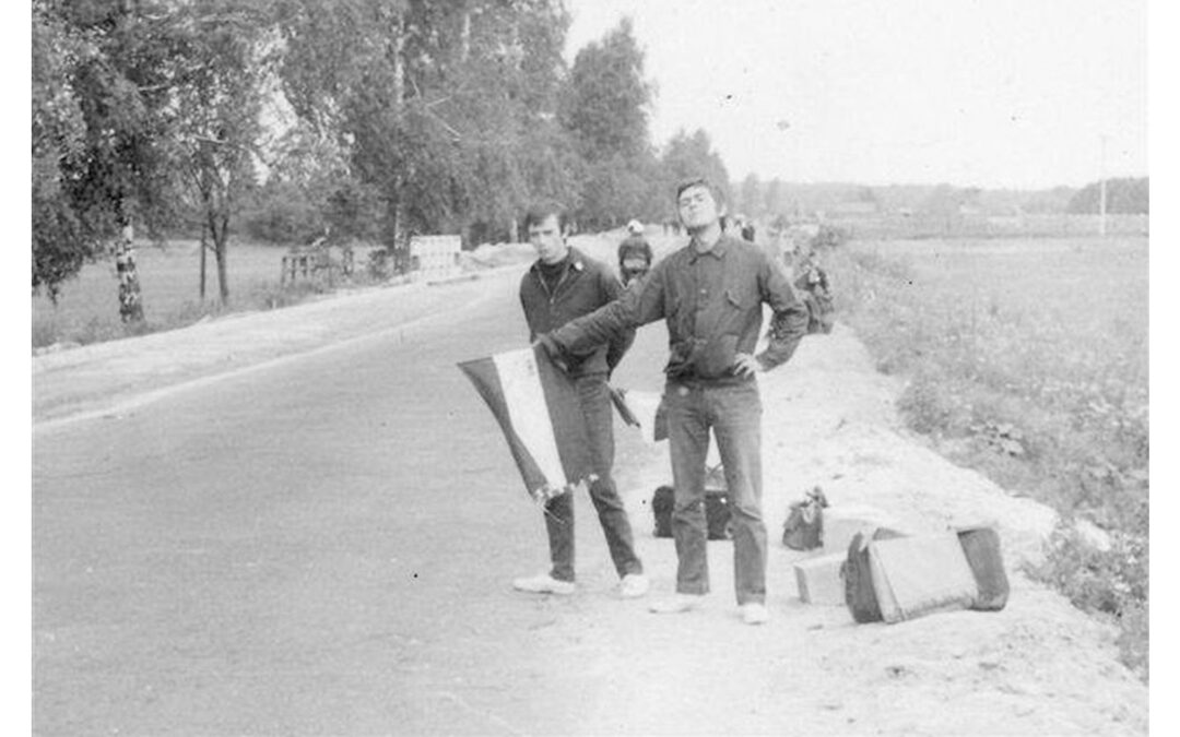 Autóstoppal a szabadság felé